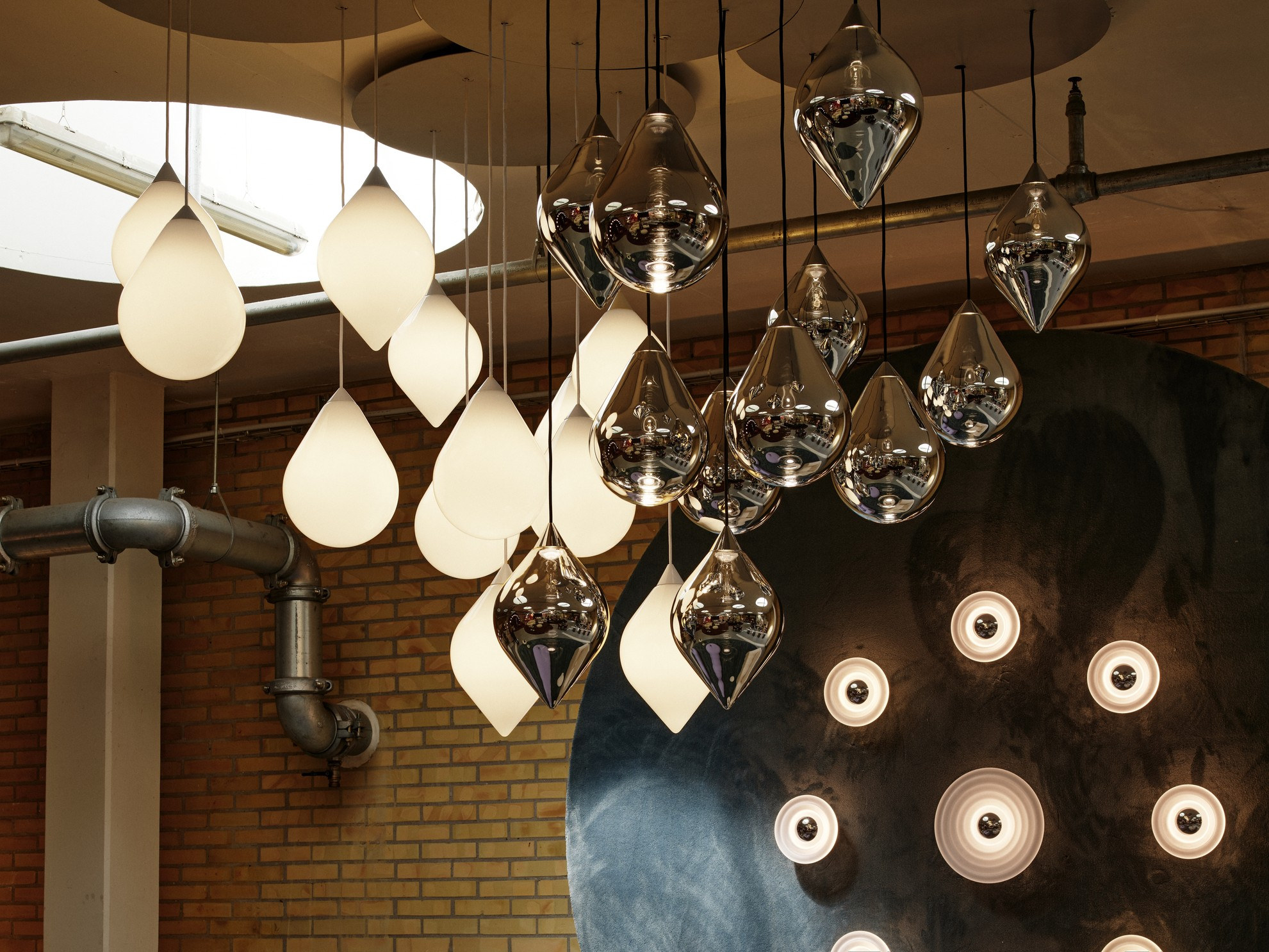Tom Dixon FLARE BEAD pendant - Image 4
