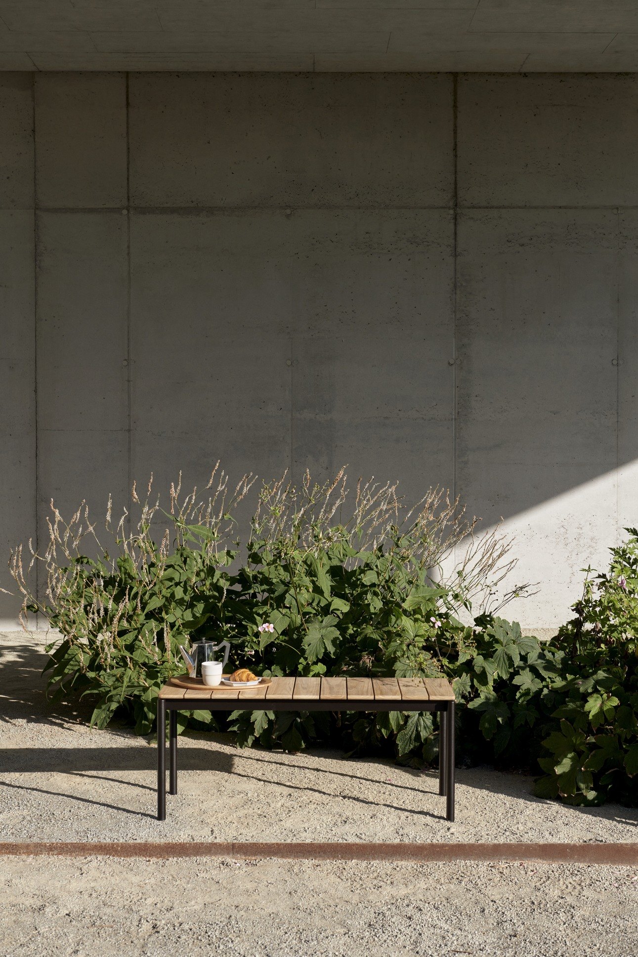 &Tradition VILLE AV27 bench, 110 cm - Image 2