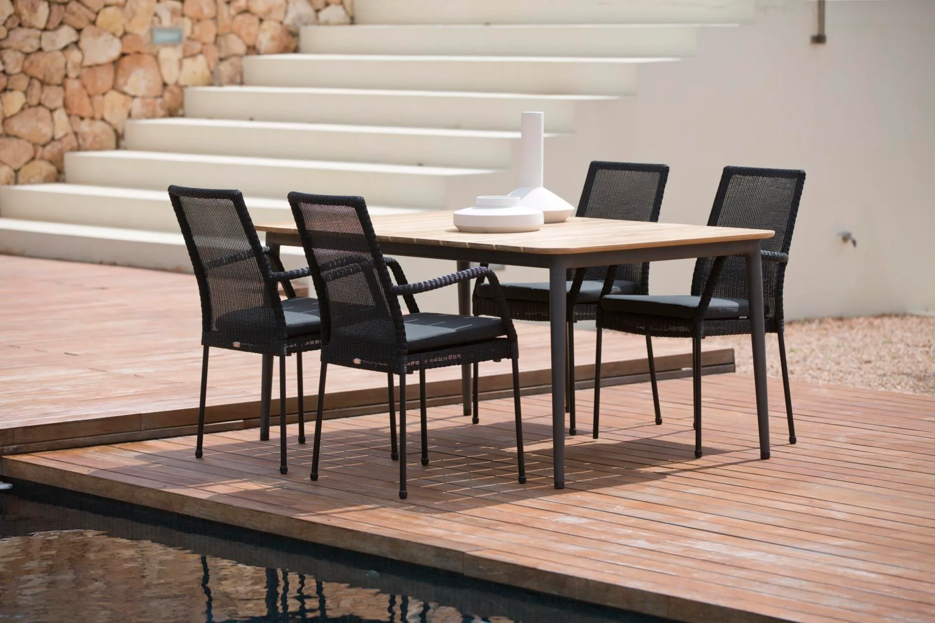 Cane-line CORE -dining table 160x90 cm, dark grey / teak - Image 4