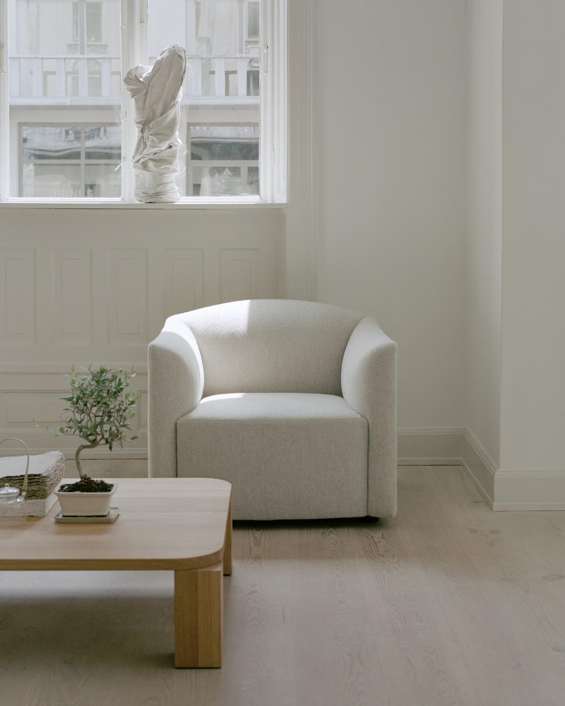 New Works ATLAS coffee table - Image 11