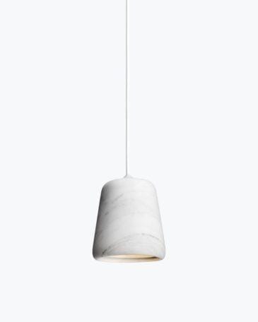 New Works MATERIAL -riippuvalaisin, valkoinen marmori