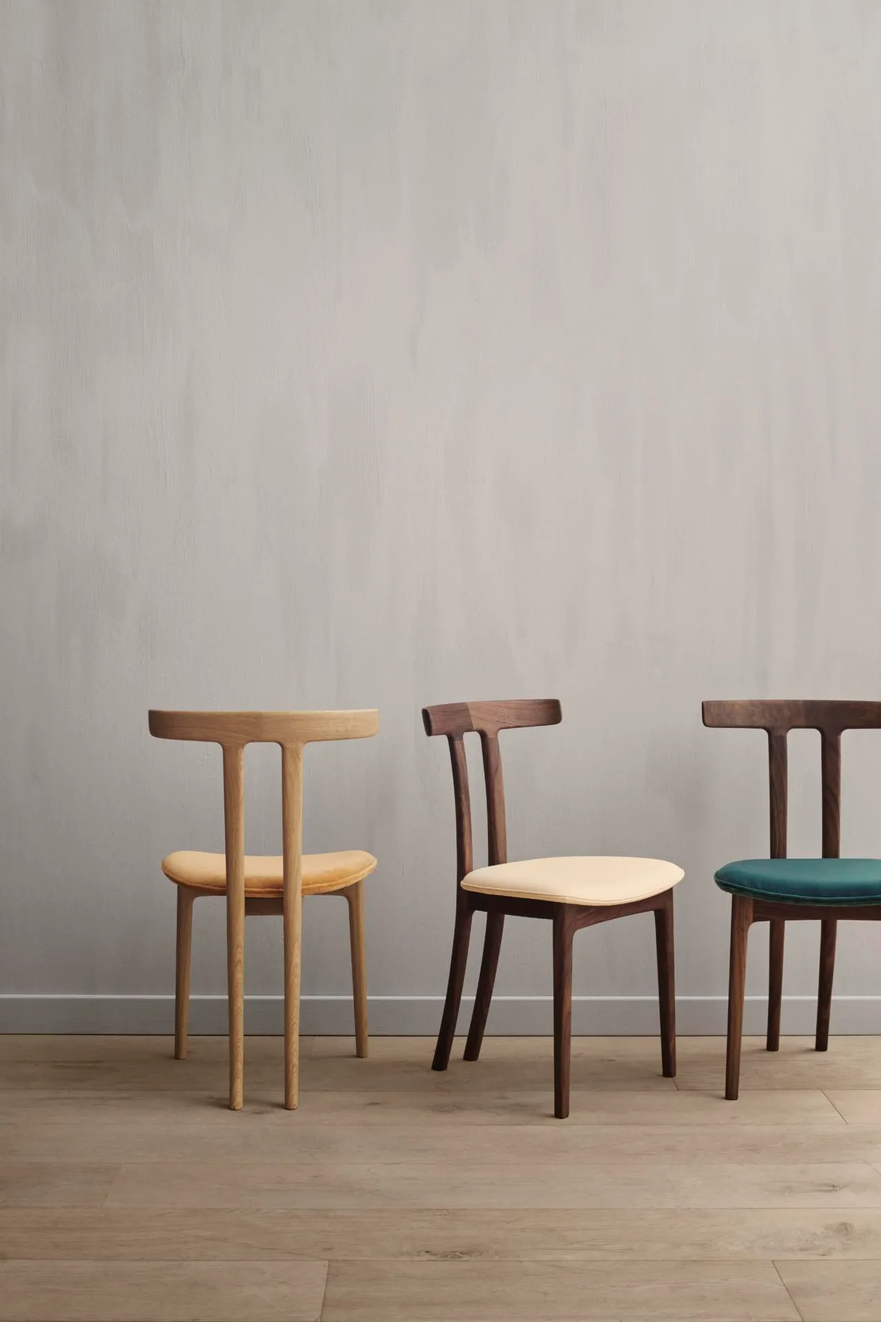 Carl Hansen OW58 tuoli, saippuoitu tammi/ruskea kangas - Image 4