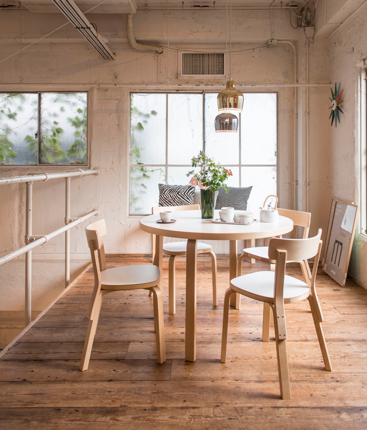 Artek AALTO-pöytä 90A, pyöreä - Image 4