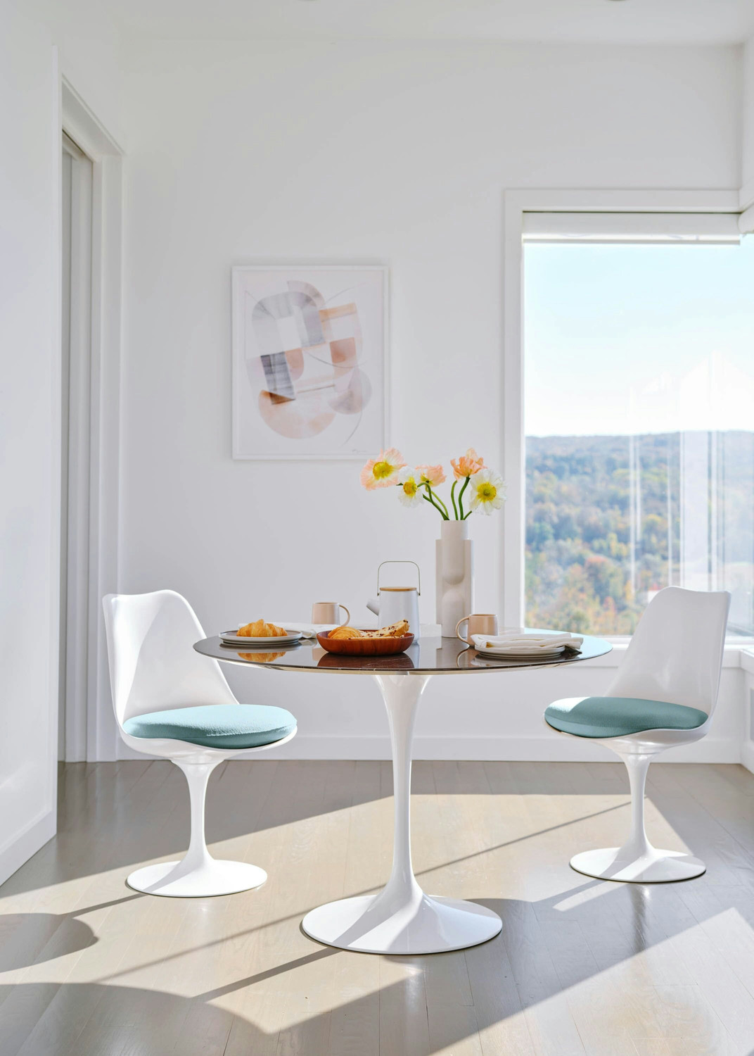 Knoll TULIP chair, armless - Image 3