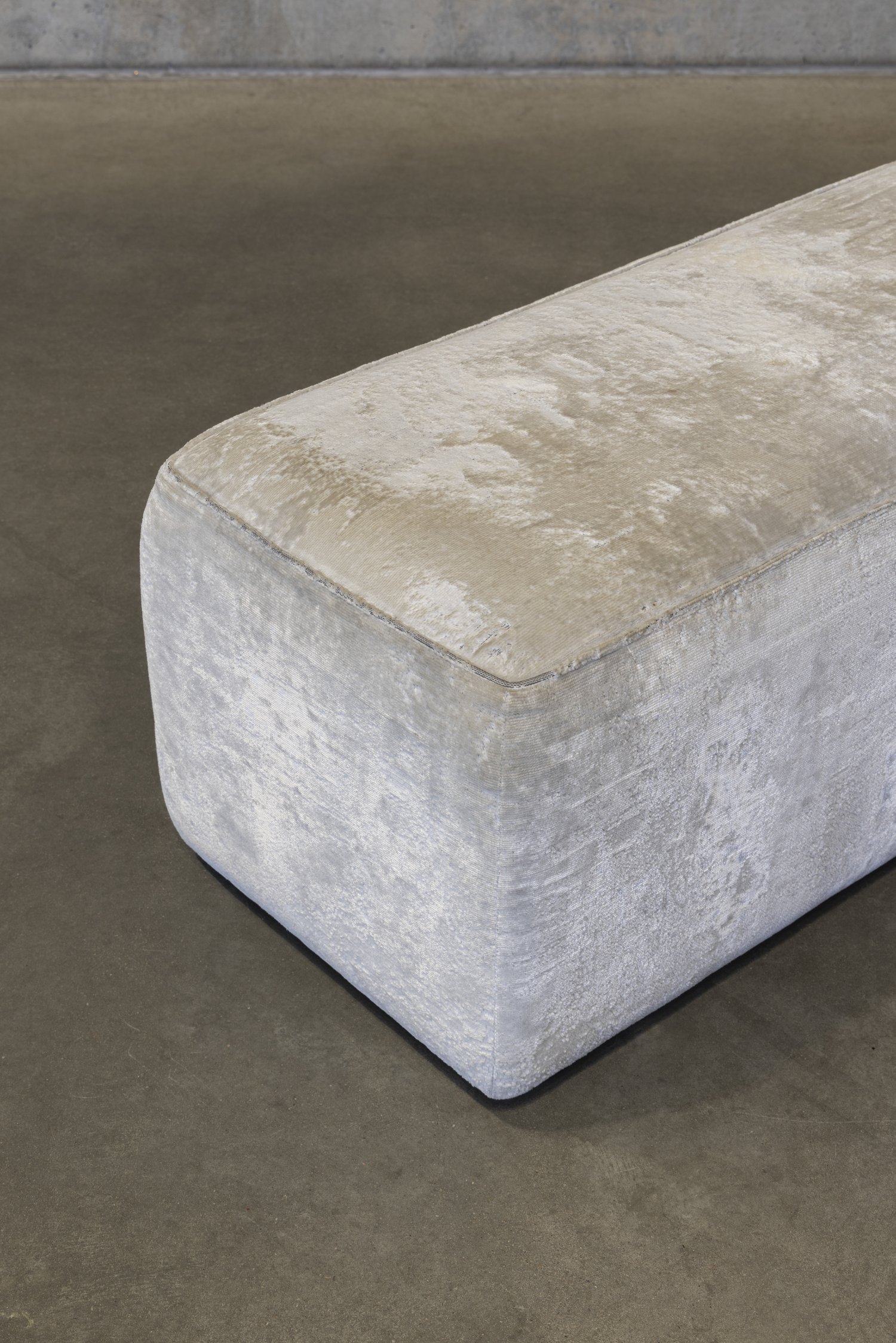 Fleming Collection BORGHESE-rahi - Image 2