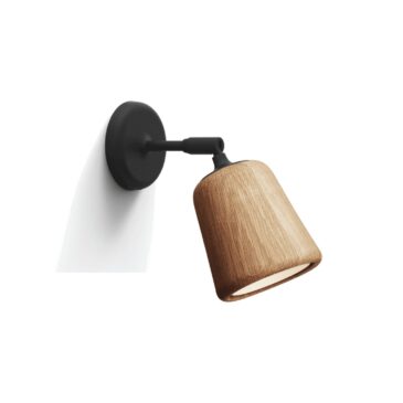 New Works MATERIAL -seinävalaisin, luonnon tammi