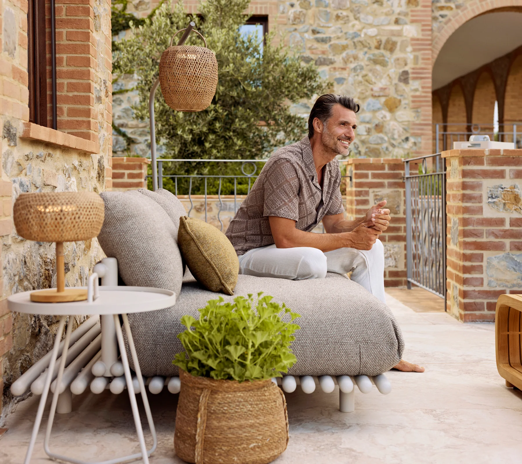 Cane-line STICKS PLATFORM -sohvapöytä - Image 14