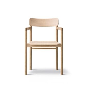 Fredericia POST chair, lacquered oak