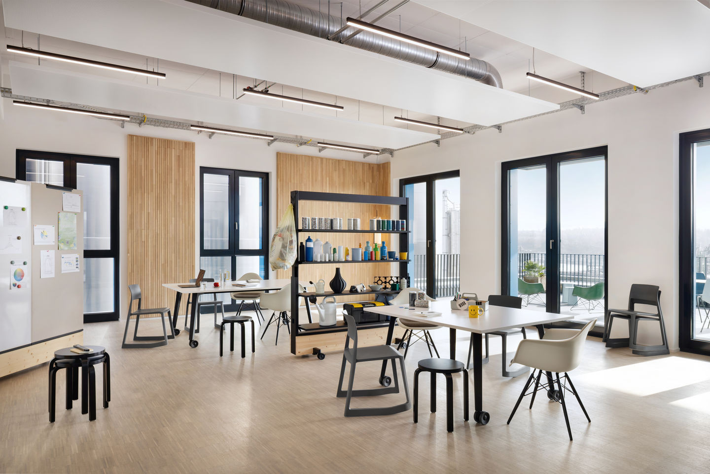 Vitra EAMES PSC RE DSW -tuoli - Image 4