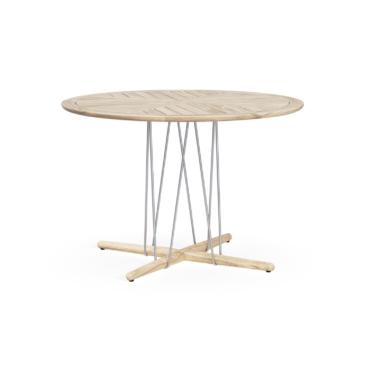 Carl Hansen E022 EMBRACE -ruokapöytä