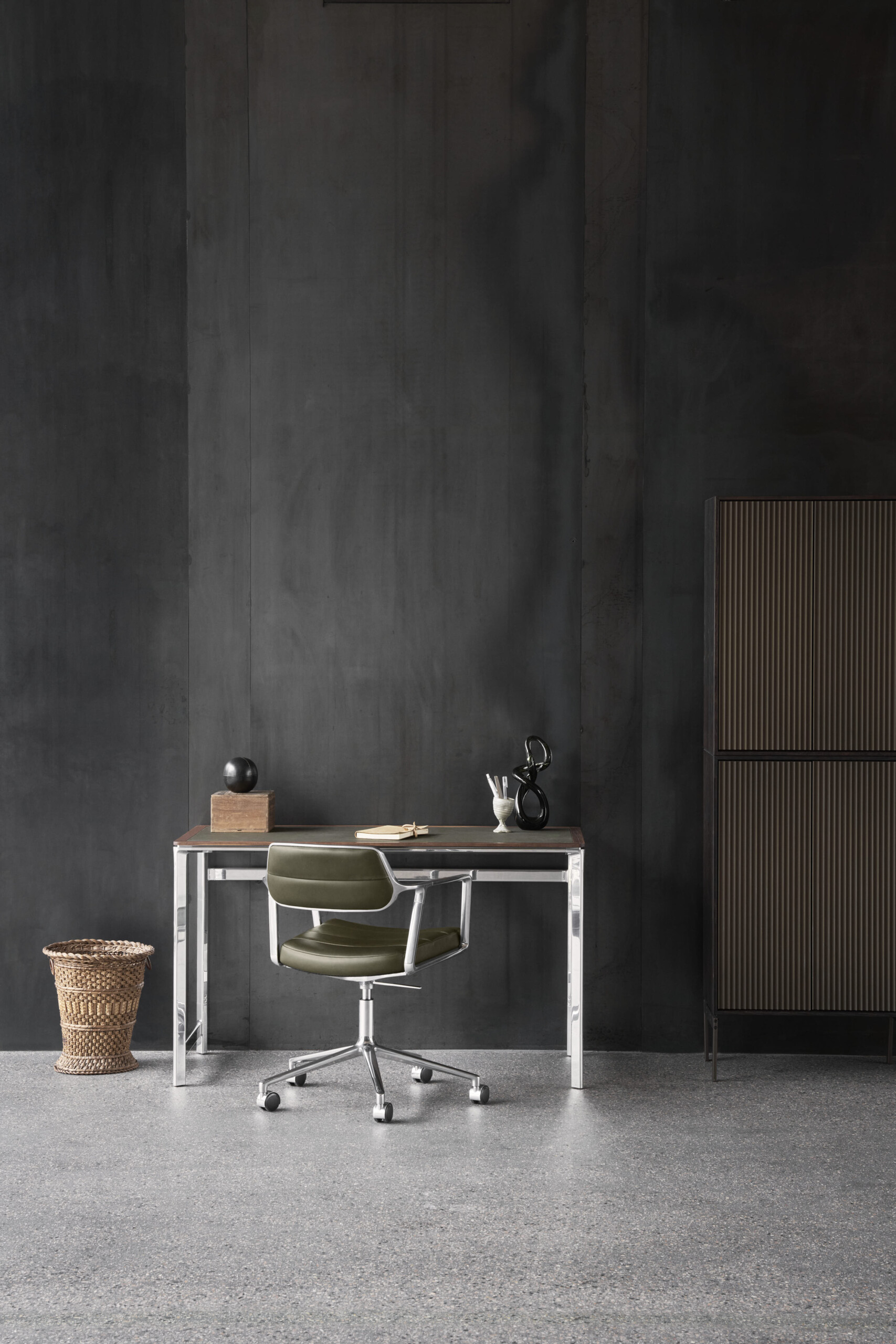 Vipp 430 STUDIO -työpöytä - Image 2