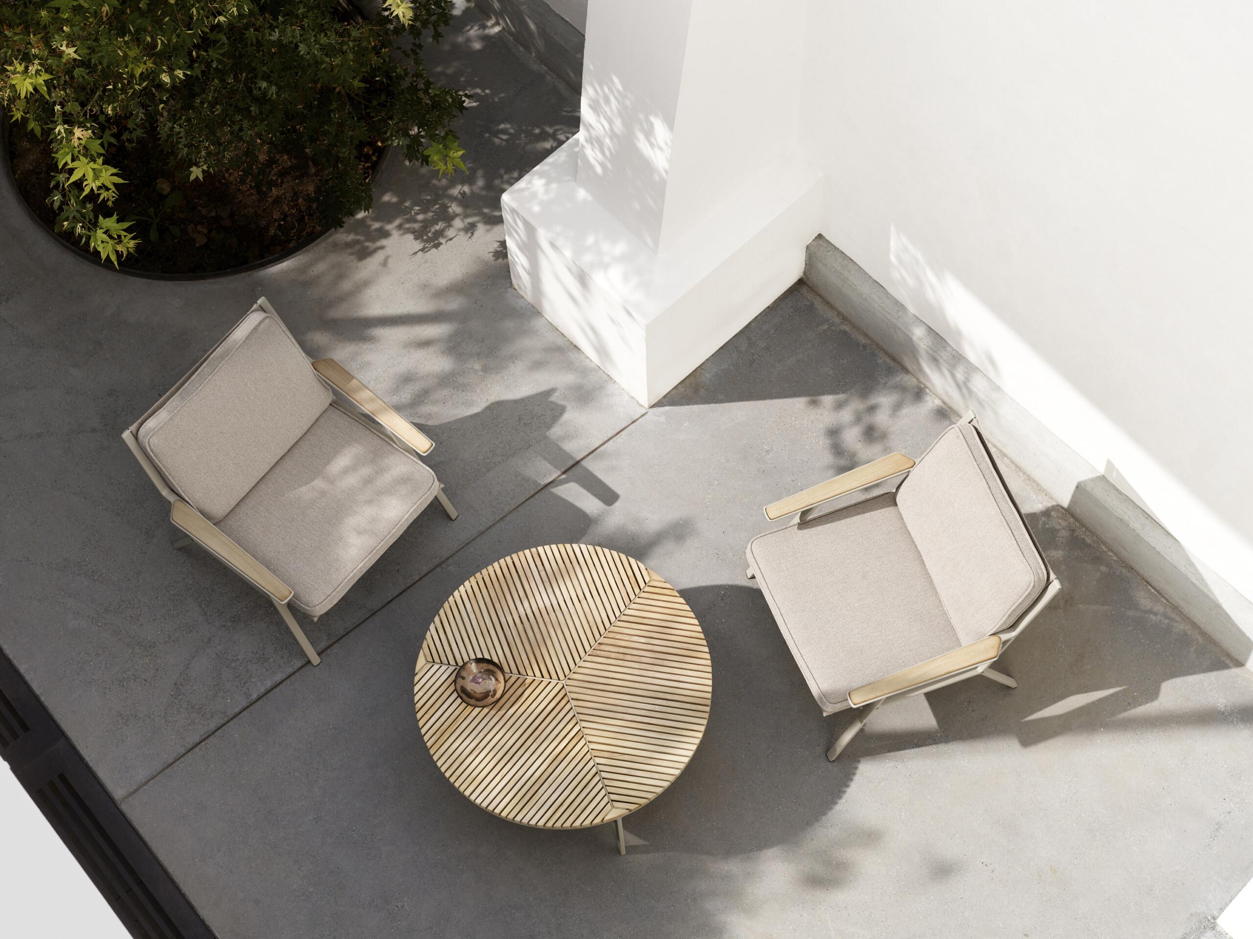 Vipp 713 Open-Air armchair, light grey/beige - Image 4