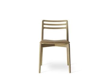 Vipp 481 CABIN chair, oiled oak / brown leather