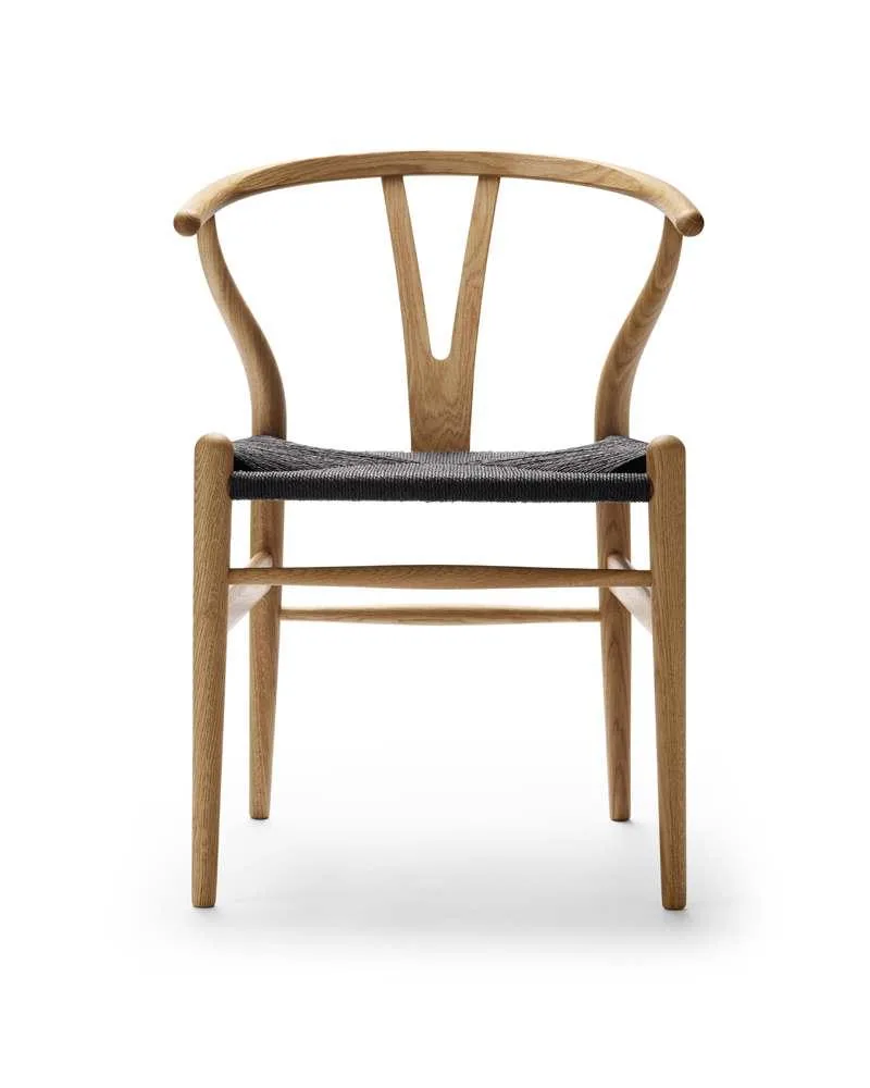 Carl Hansen CH24 -tuoli, öljytty tammi/musta istuin