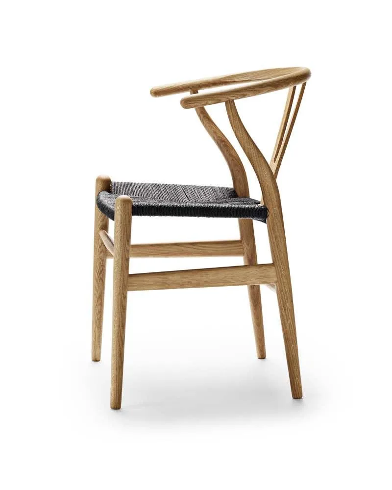 Carl Hansen CH24 -tuoli, öljytty tammi/musta istuin - Image 2