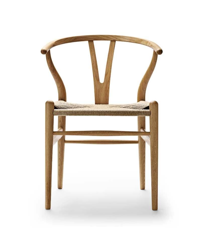 Carl Hansen CH24 -tuoli, lakattu tammi/luonnonvärinen istuin